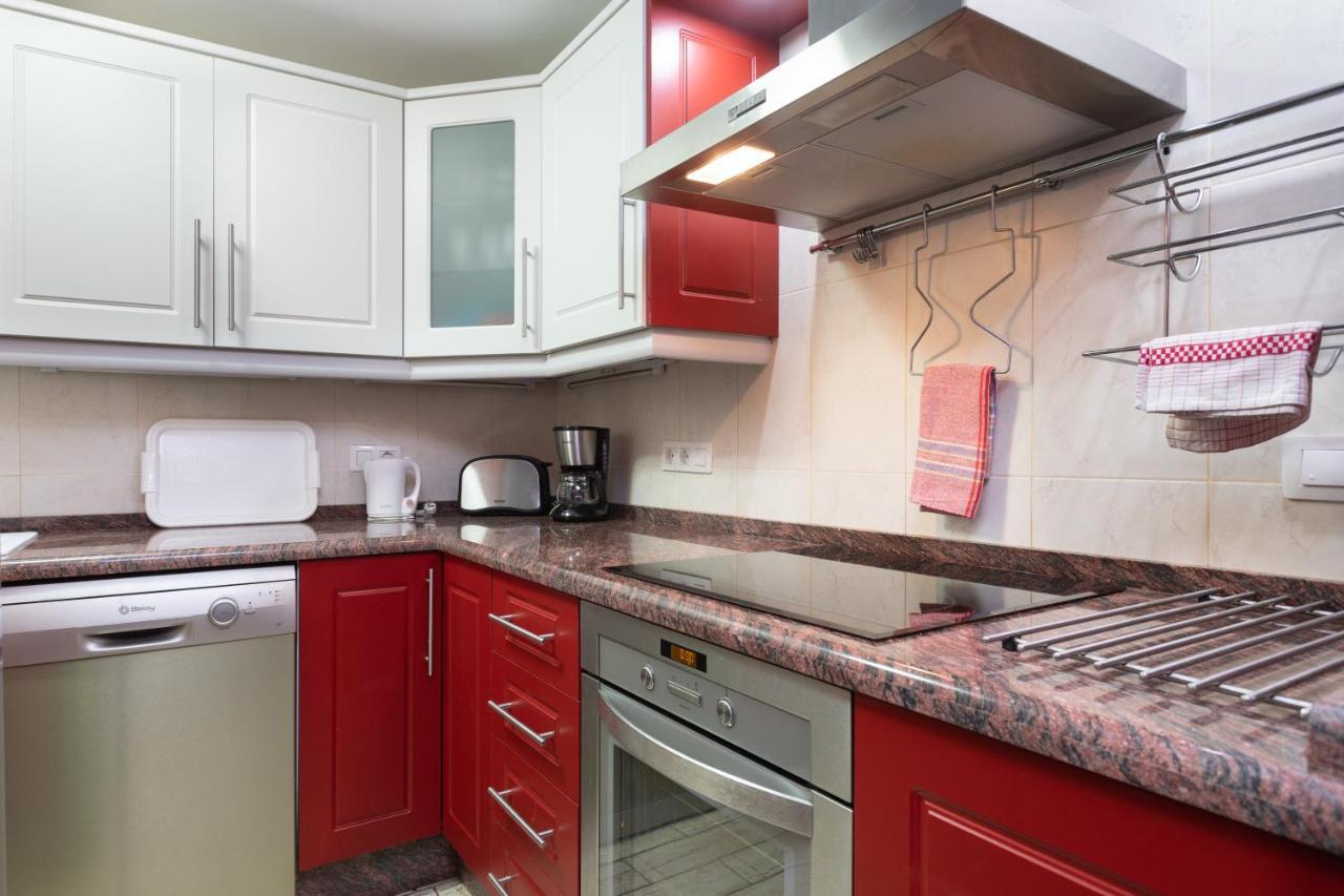 Exclusive Penthouse Playa Las Vistas 4 Close To The Sea And Beach, Aircondition For A Fee, Wifi, Terrace, Heated Pool Playa de las Américas Dış mekan fotoğraf