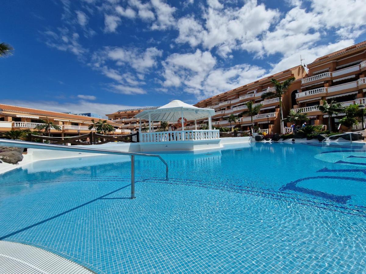 Exclusive Penthouse Playa Las Vistas 4 Close To The Sea And Beach, Aircondition For A Fee, Wifi, Terrace, Heated Pool Playa de las Américas Dış mekan fotoğraf